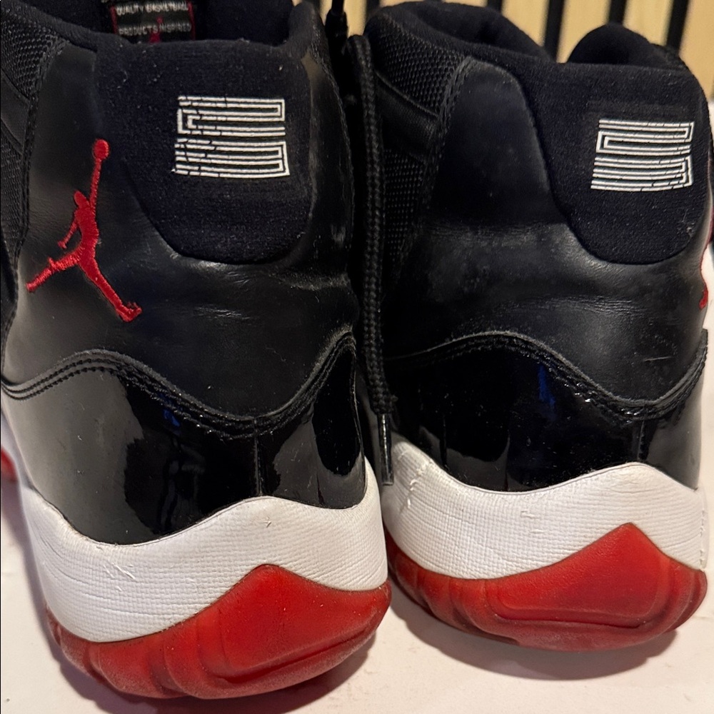 Jordan 11’s high top (Bred) - Picture 11 of 14